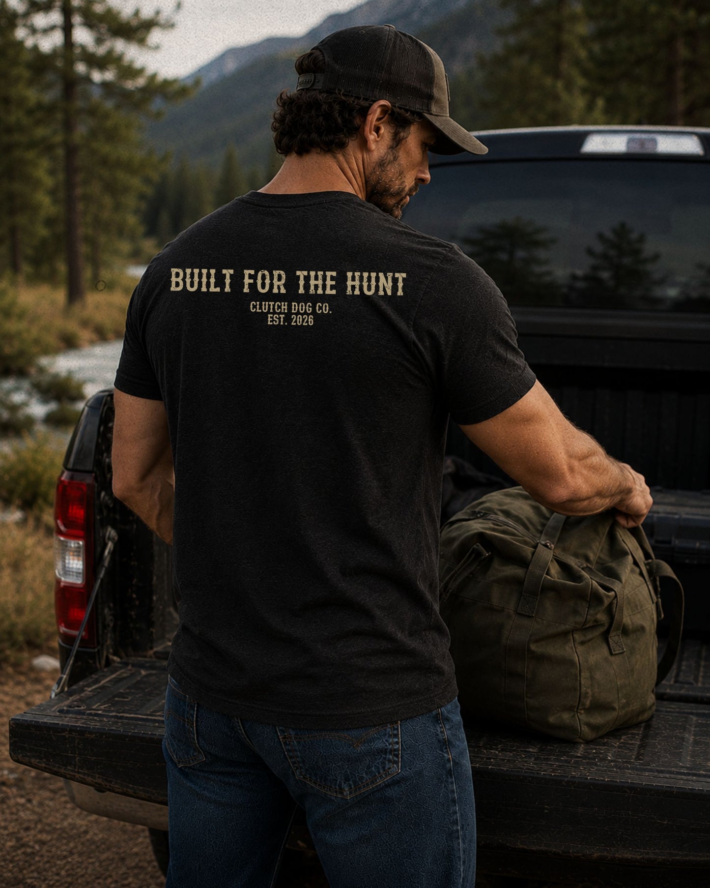 Built for the Hunt Tee